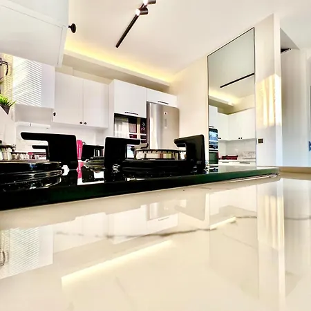Villa Lueks Versace Villasi, Sauna, Jakuzi, Hamam, Yuezme Havuzu Ve Barbekue Alani Fethiye