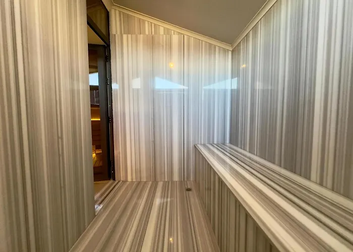 别墅 Lueks Versace Villasi, Sauna, Jakuzi, Hamam, Yuezme Havuzu Ve Barbekue Alani *