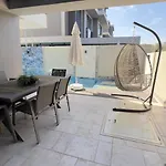 Lüks Versace Villası, Sauna, Jakuzi, Hamam, Yüzme Havuzu Ve Barbekü Alanı *