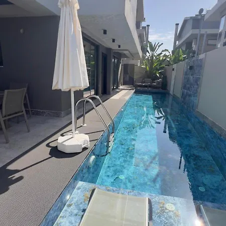 Lueks Versace Villasi, Sauna, Jakuzi, Hamam, Yuezme Havuzu Ve Barbekue Alani * Fethiye