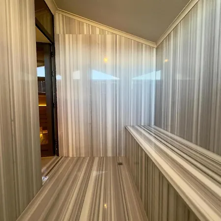 Villa Lüks Versace Villası, Sauna, Jakuzi, Hamam, Yüzme Havuzu Ve Barbekü Alanı *