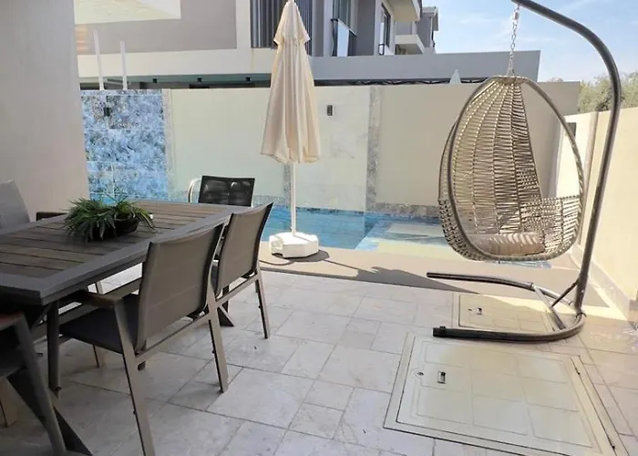 Lüks Versace Villası, Sauna, Jakuzi, Hamam, Yüzme Havuzu Ve Barbekü Alanı *