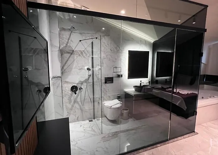 Lueks Versace Villasi, Sauna, Jakuzi, Hamam, Yuezme Havuzu Ve Barbekue Alani Вилла Фетхие